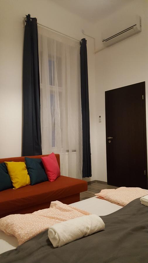 Michael Apartment With 2 Rooms Near Gozsdu Udvar Budapeste Exterior foto